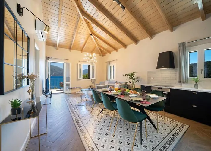 Luxury Seafront Liberty With Pool In * Fiskardo