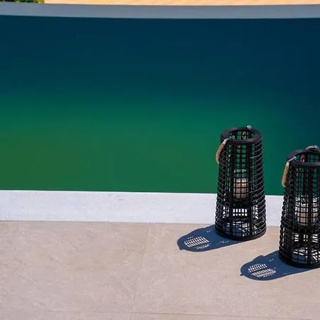 Villa Luxury Seafront Liberty With Pool In Fiszkárdo